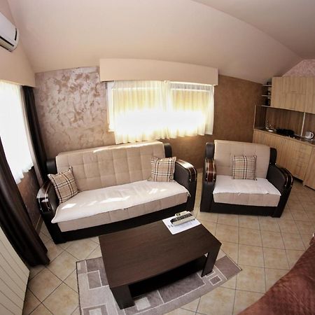 Apartmani Zecevic Nikšić المظهر الخارجي الصورة