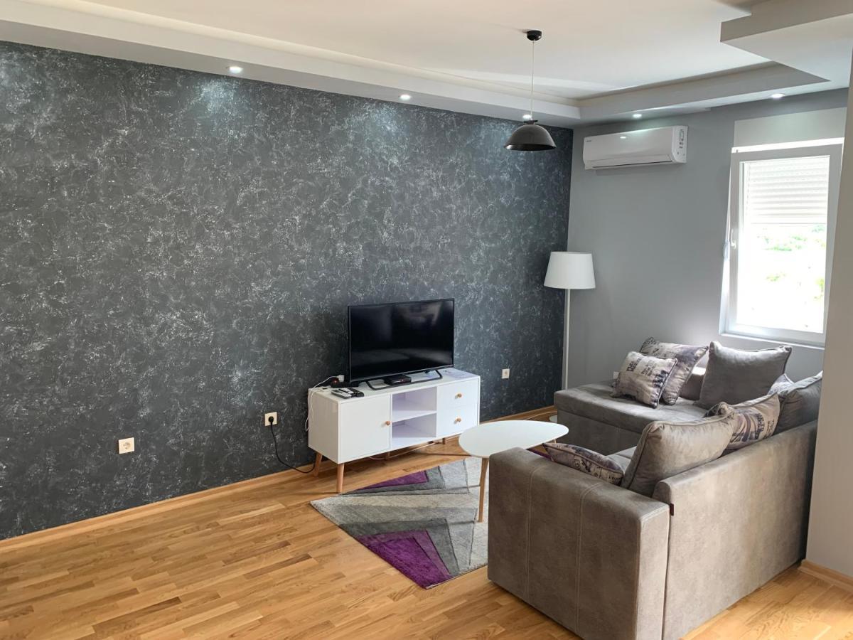 Apartmani Zecevic Nikšić المظهر الخارجي الصورة