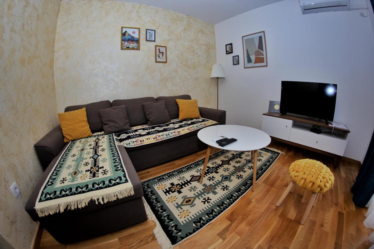 Apartmani Zecevic Nikšić المظهر الخارجي الصورة