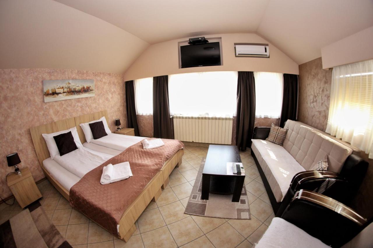 Apartmani Zecevic Nikšić المظهر الخارجي الصورة