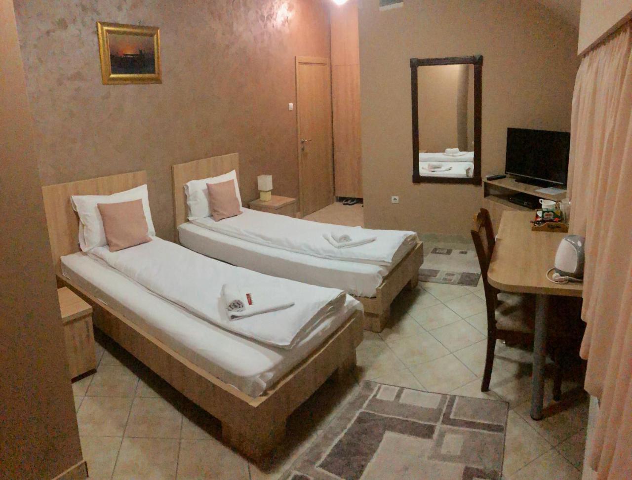 Apartmani Zecevic Nikšić المظهر الخارجي الصورة